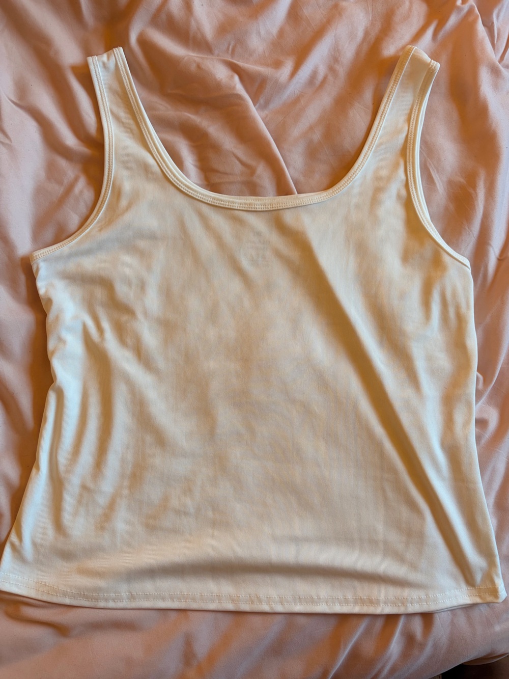 SHEIN Cream Scoop Neck Tank Top